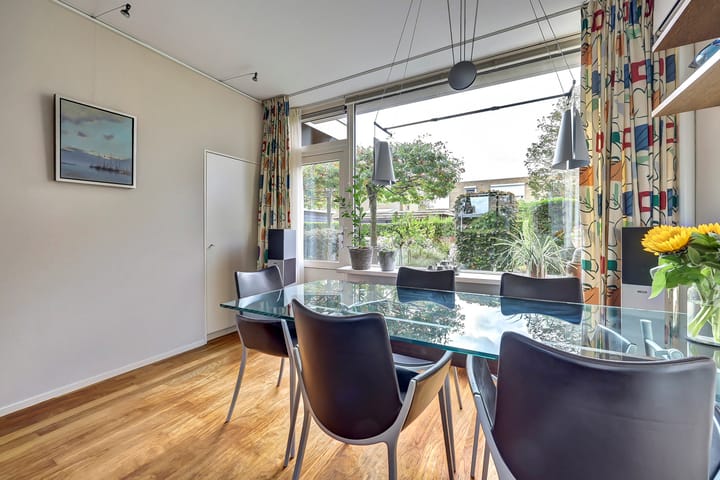 Foto 10 van Essenstraat 48