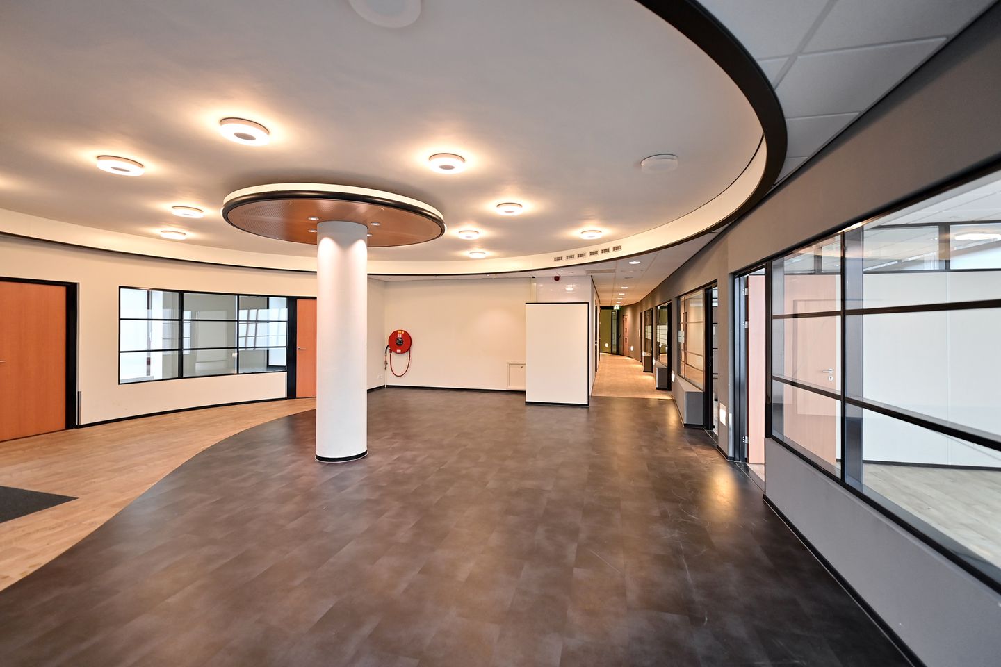 Bekijk foto 4 van Eemnesserweg 22