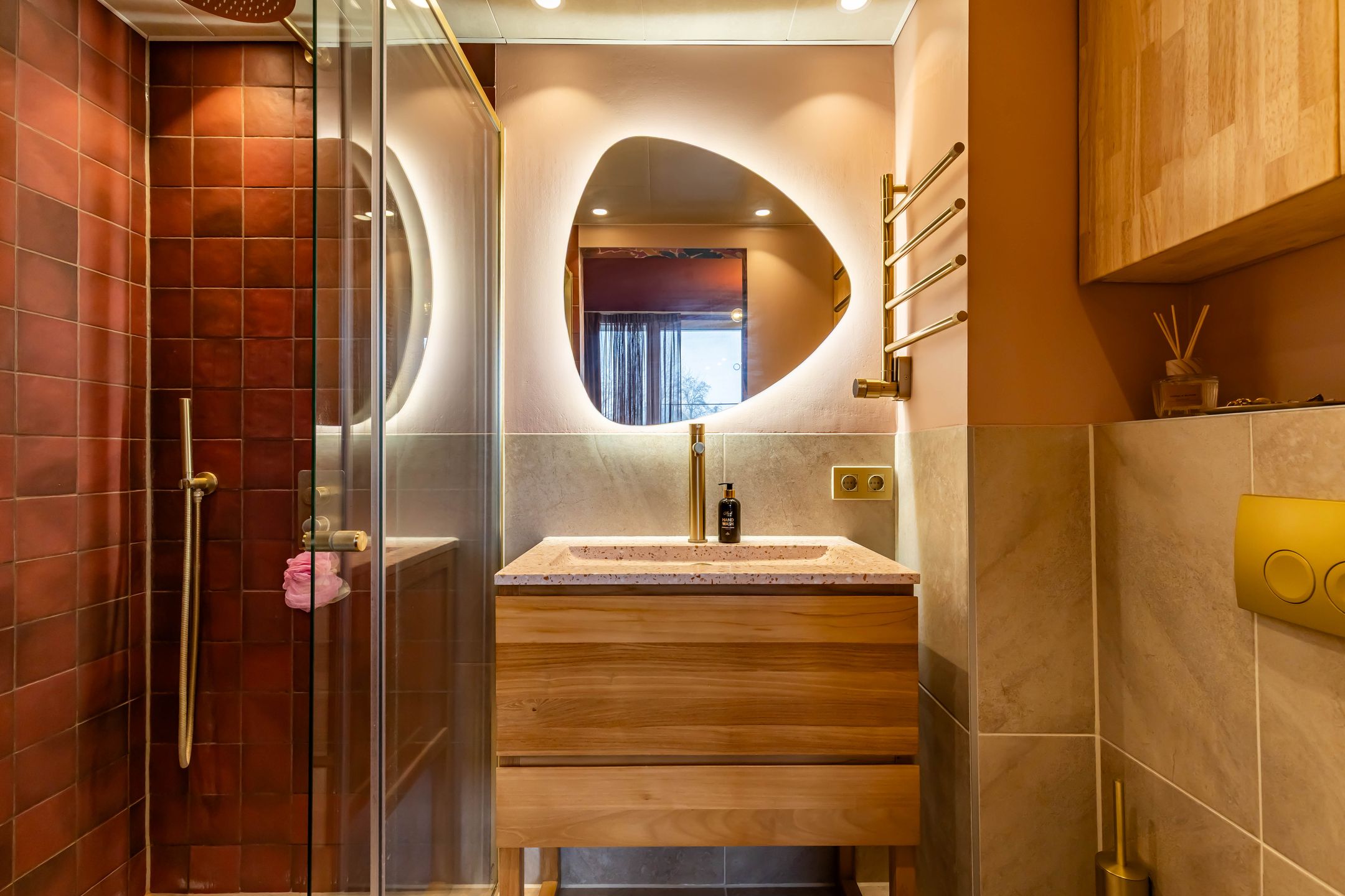 Photo 42 of Meerpaal 370