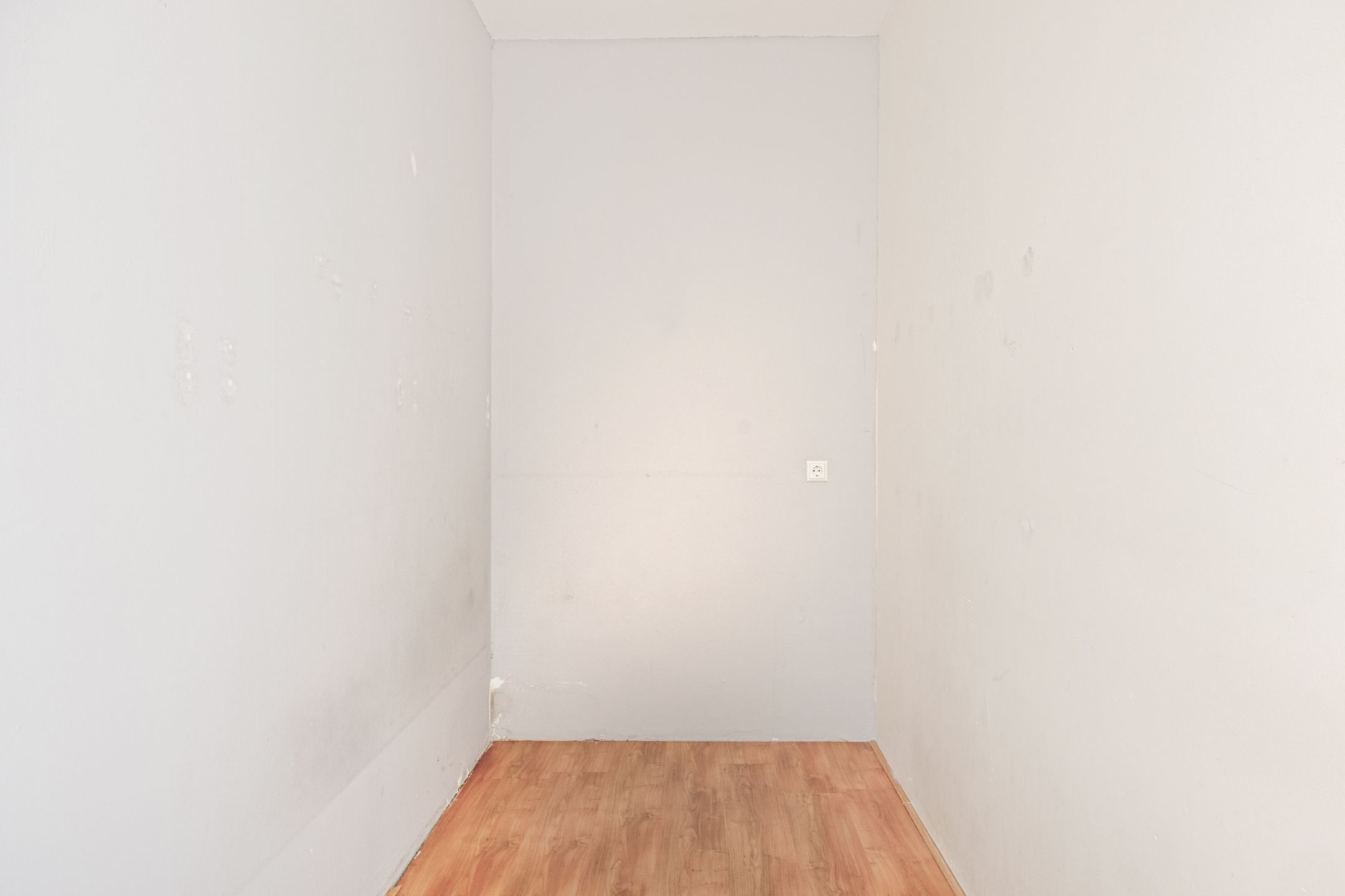 Photo 21 of Elemastraat 97