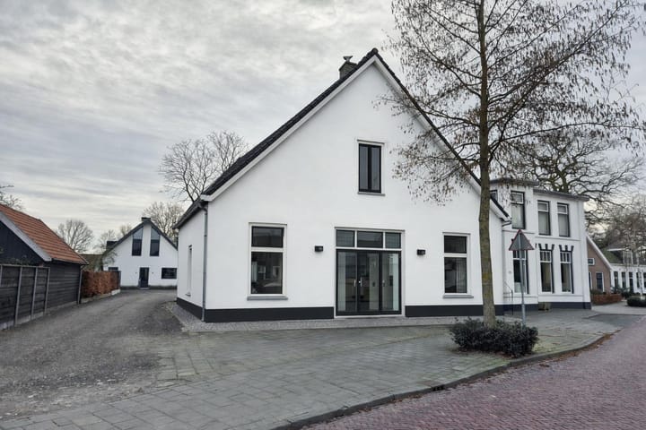 Foto 2 van Oosteinde 102