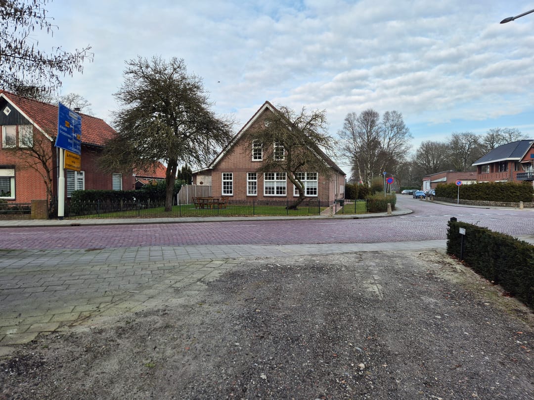 Photo 11 of Oosteinde 102