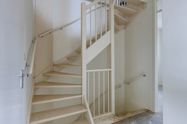 Foto 12 van Helmbloemwal 22