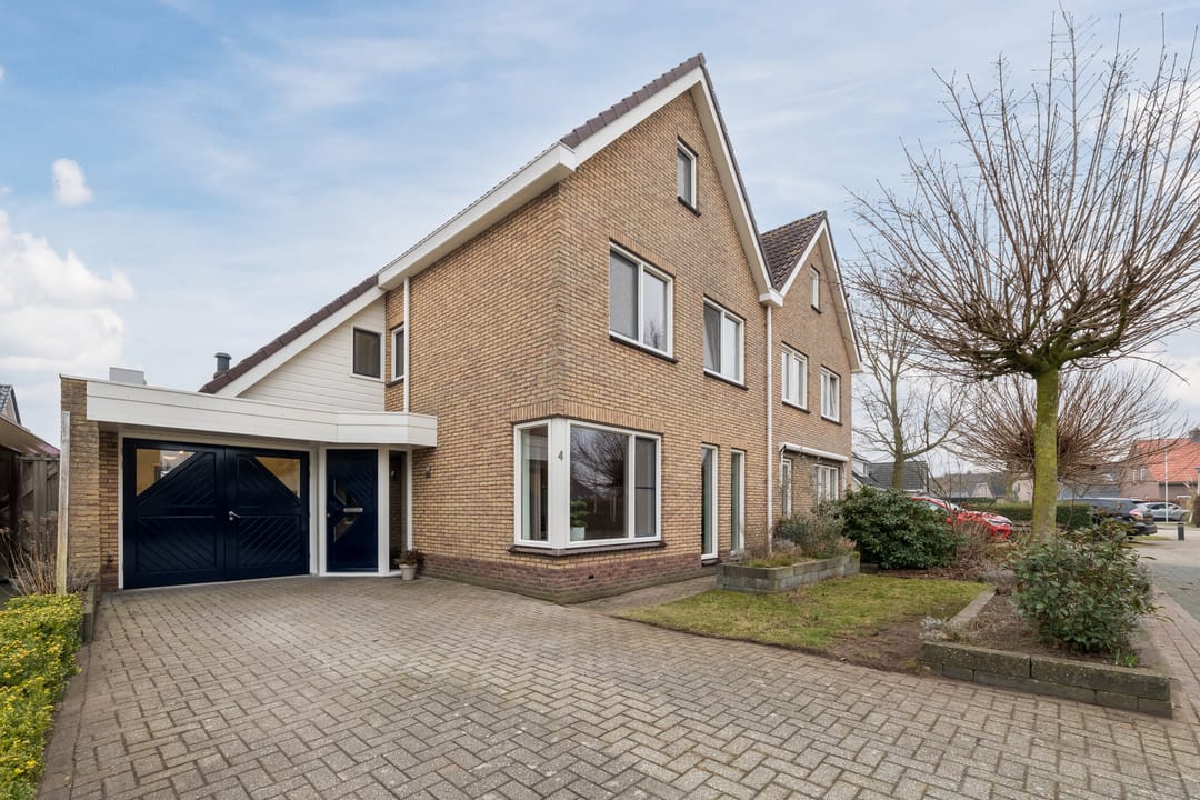 Foto 2 van Reggeland 4