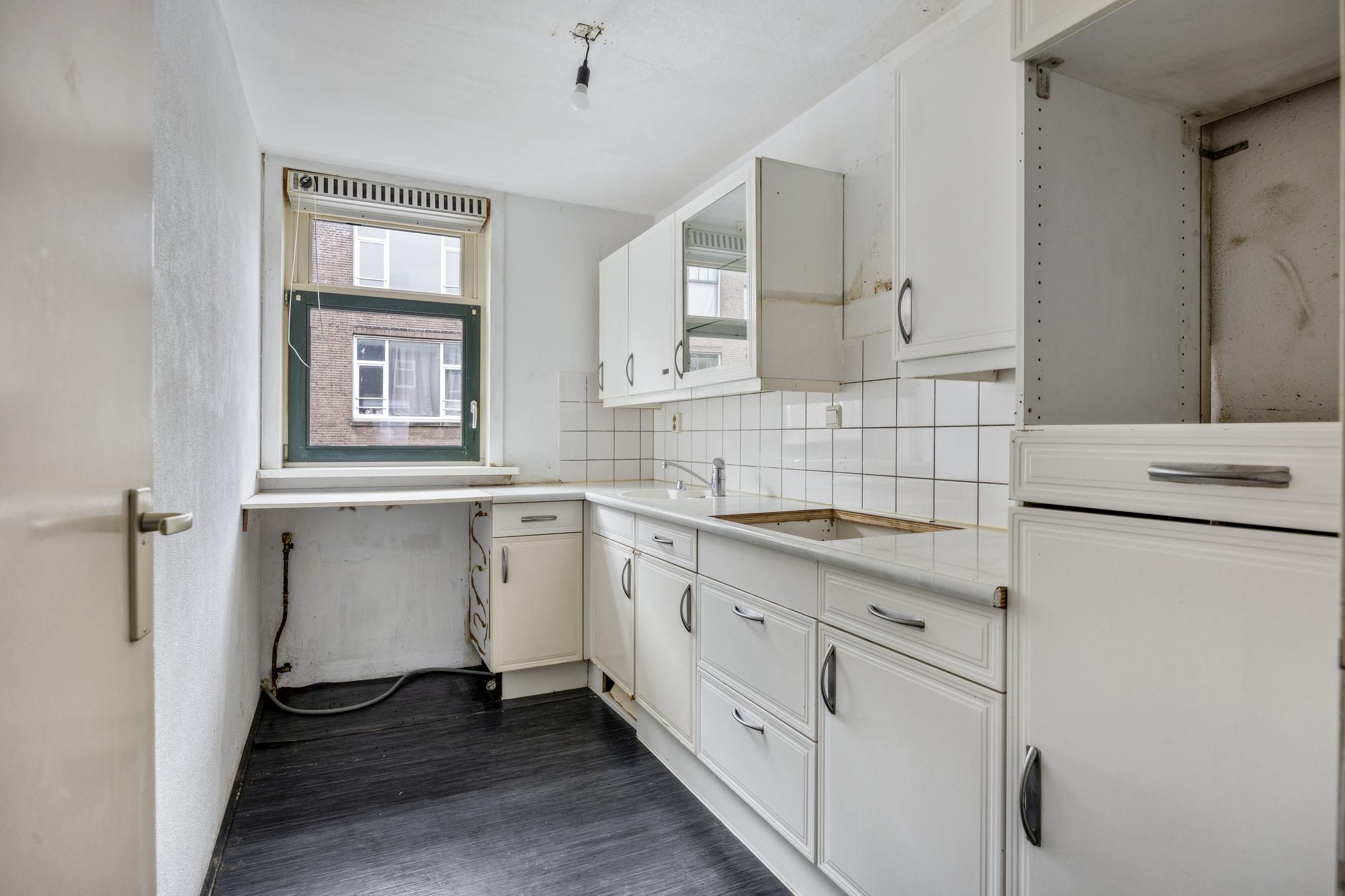 Foto 6 van Veelzigtstraat 8-02R