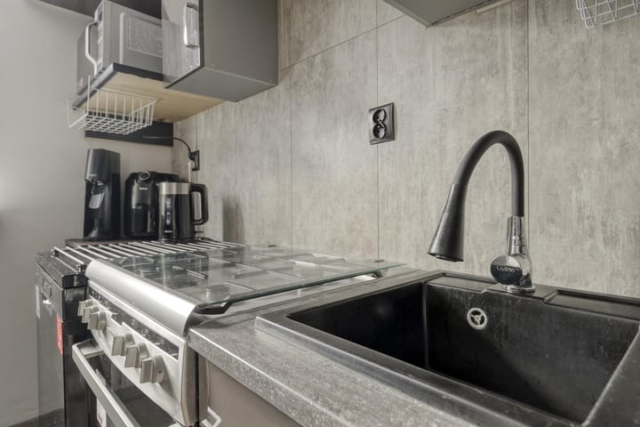 Foto 12 van Veelzigtstraat 6-02R