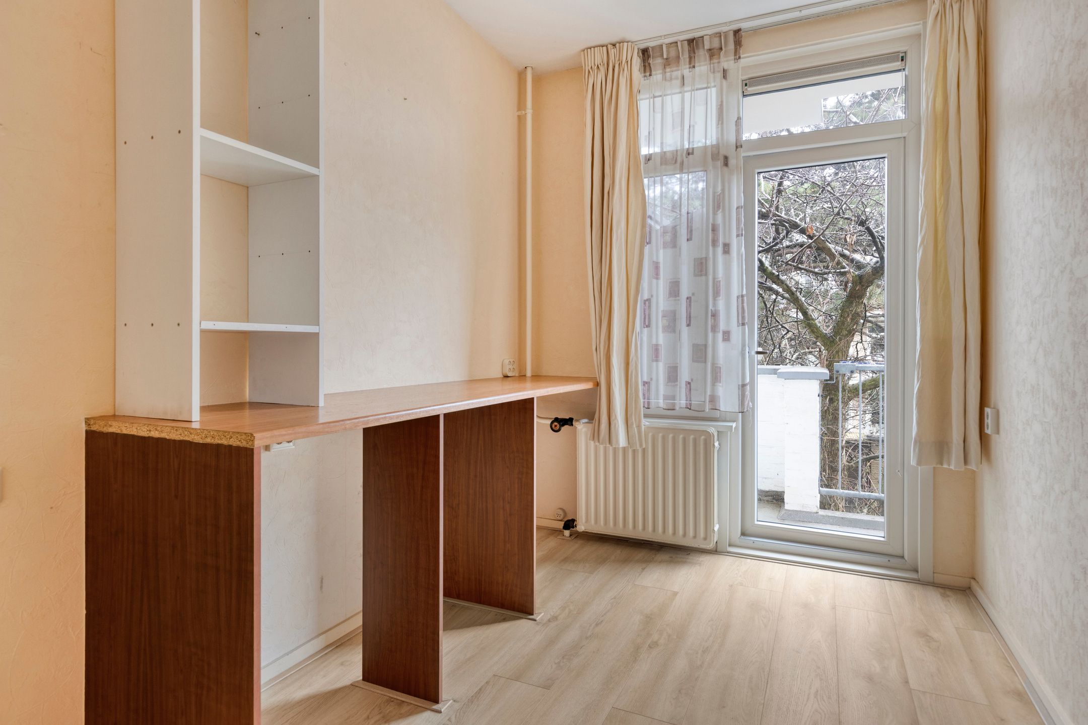 Photo 12 of Veenendaalkade 592