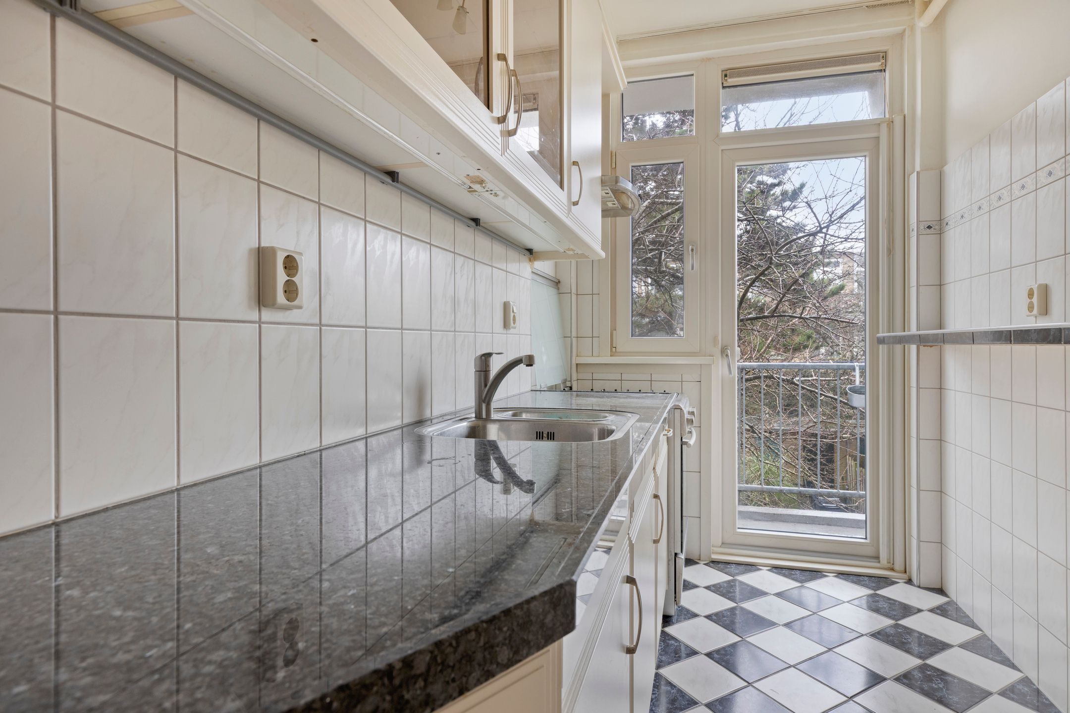 Photo 18 of Veenendaalkade 592