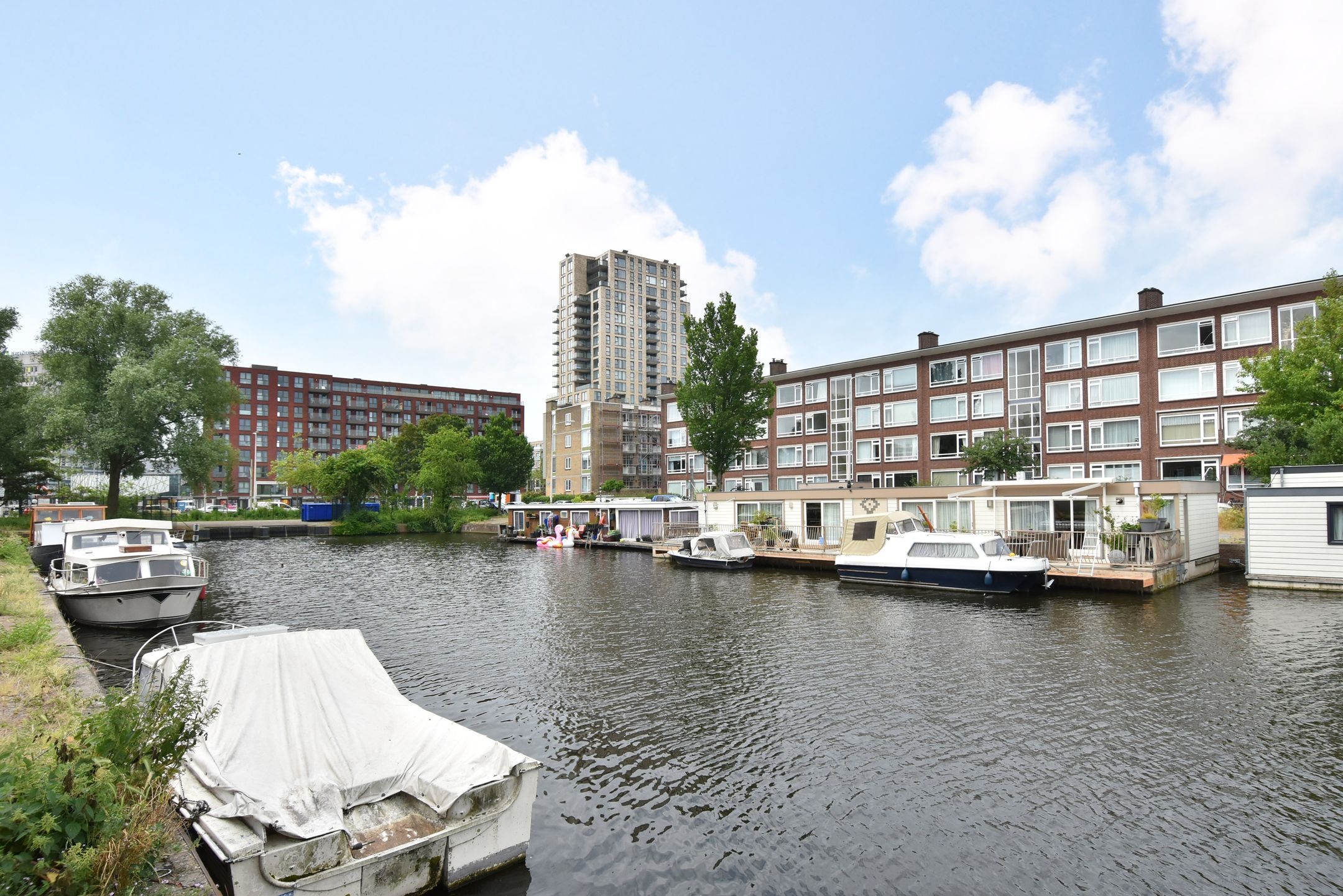 Photo 21 of Veenendaalkade 592