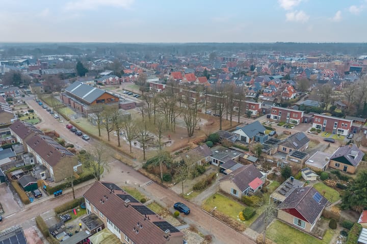 Foto 4 van Esdoornstraat 8