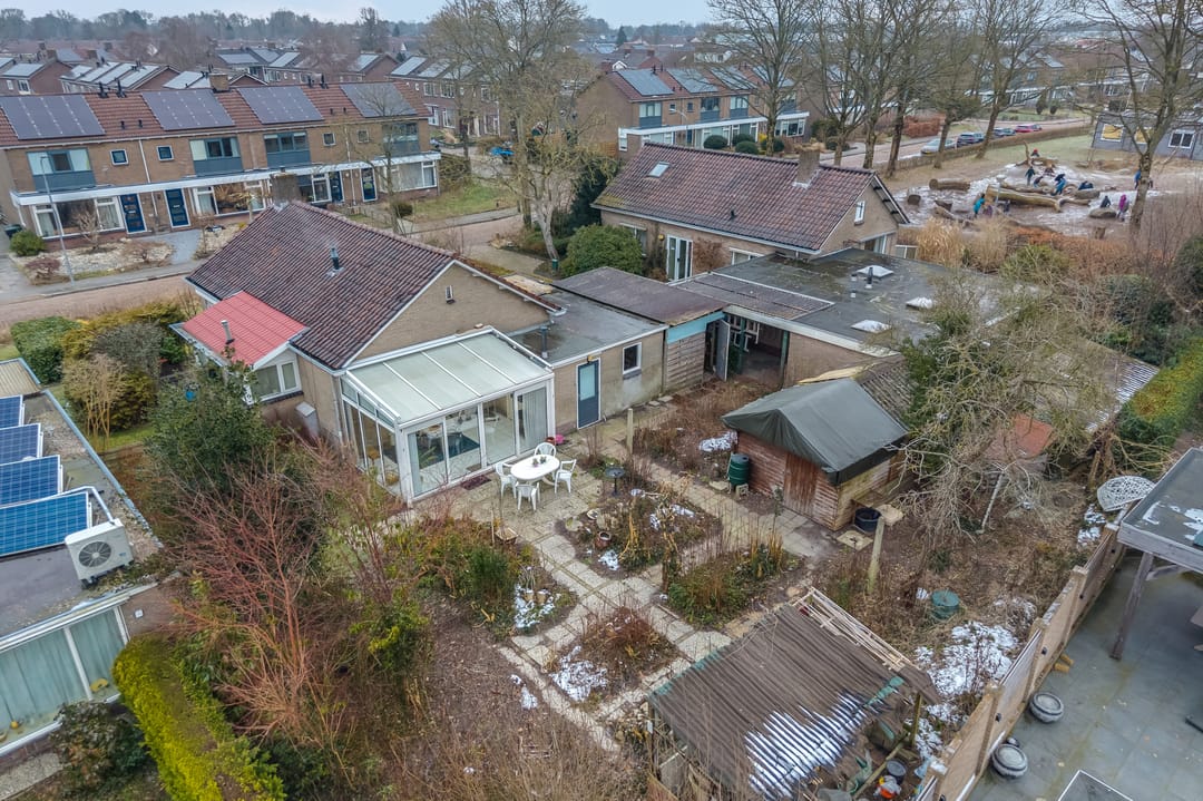 Foto 41 van Esdoornstraat 8