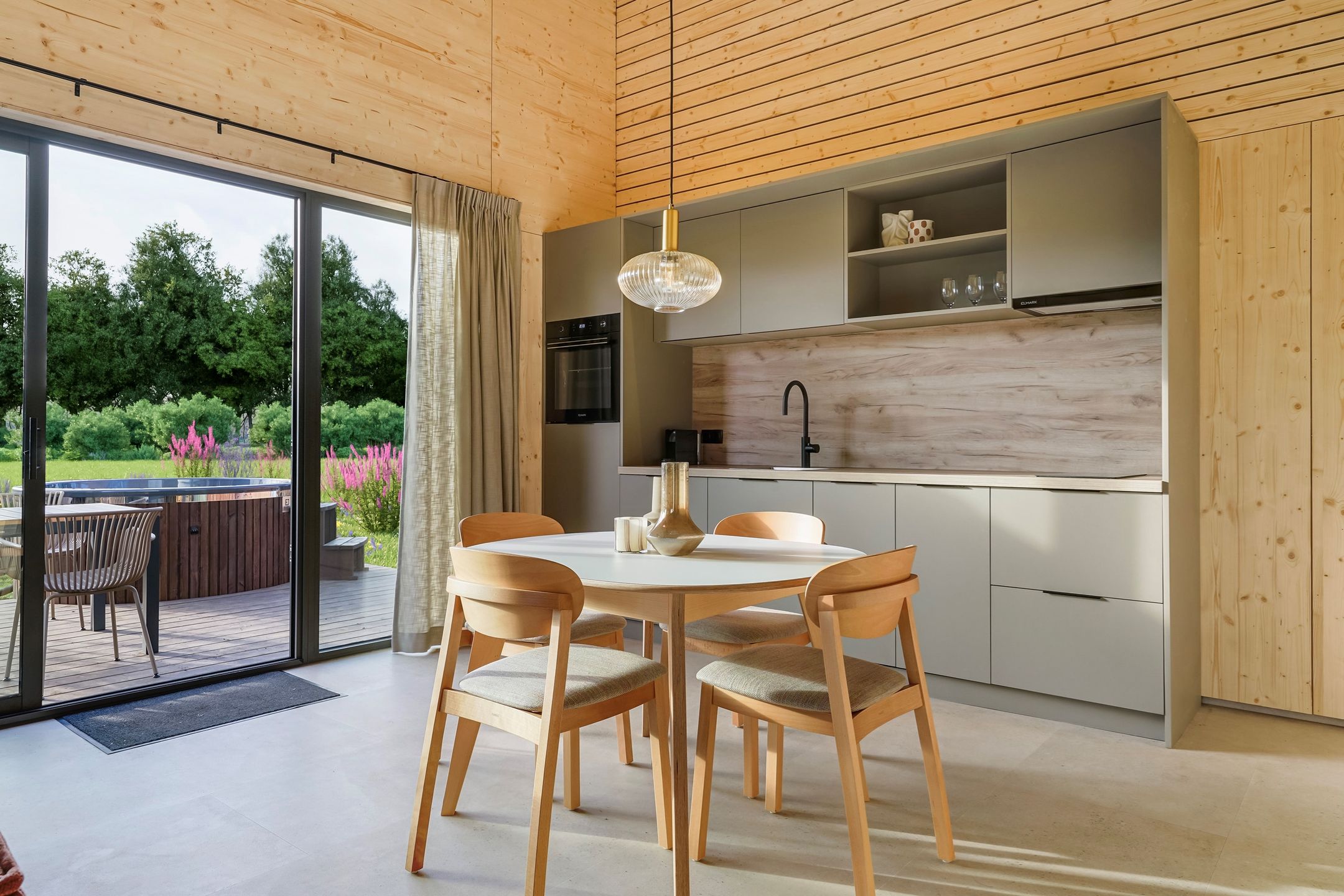 Foto 12 van Warkenseweg 7-A