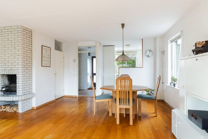 Foto 8 van Korenbloem 1-B