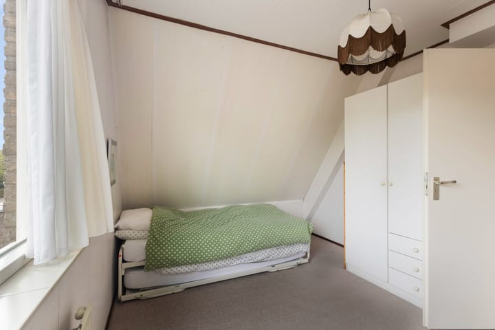 Foto 21 van Korenbloem 1-B