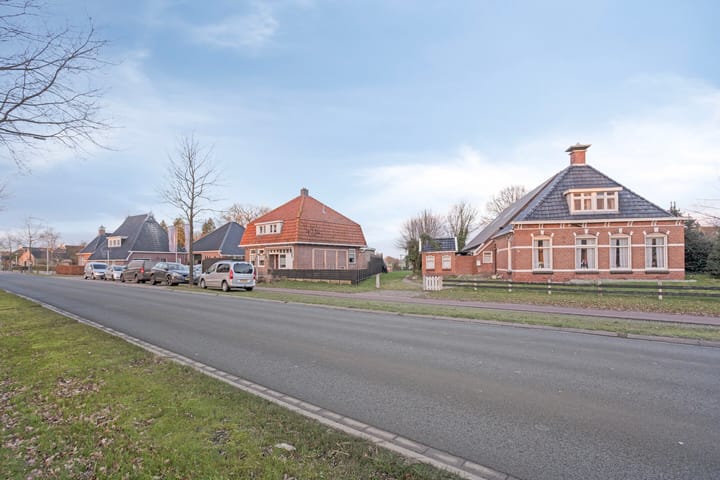 Photo 3 of Wedzebuorren 31