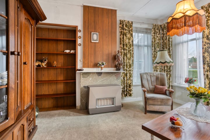 Vrijstaande woning te koop: Wedzebuorren 31, Twijzel