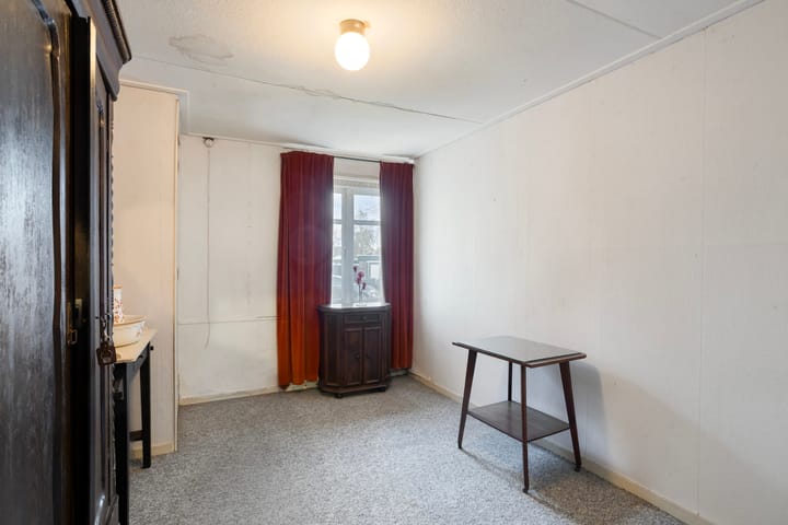 Vrijstaande woning te koop: Wedzebuorren 31, Twijzel