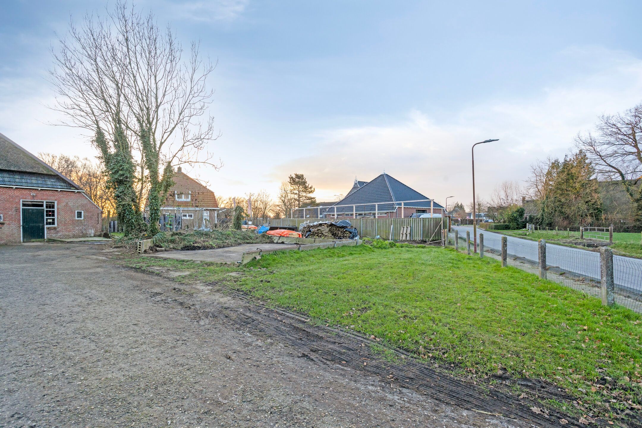 Photo 39 of Wedzebuorren 31