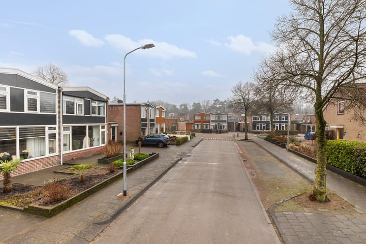 Photo 5 of Middelweg 25