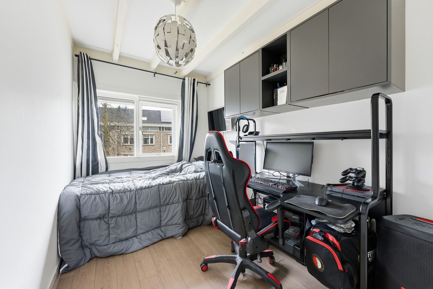 Photo 19 of Beatrixweg 8