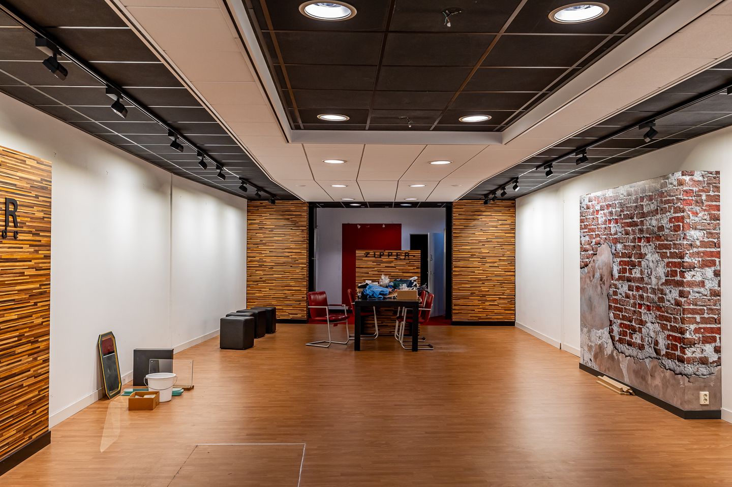 View photo 5 of Tolberterstraat 1-c