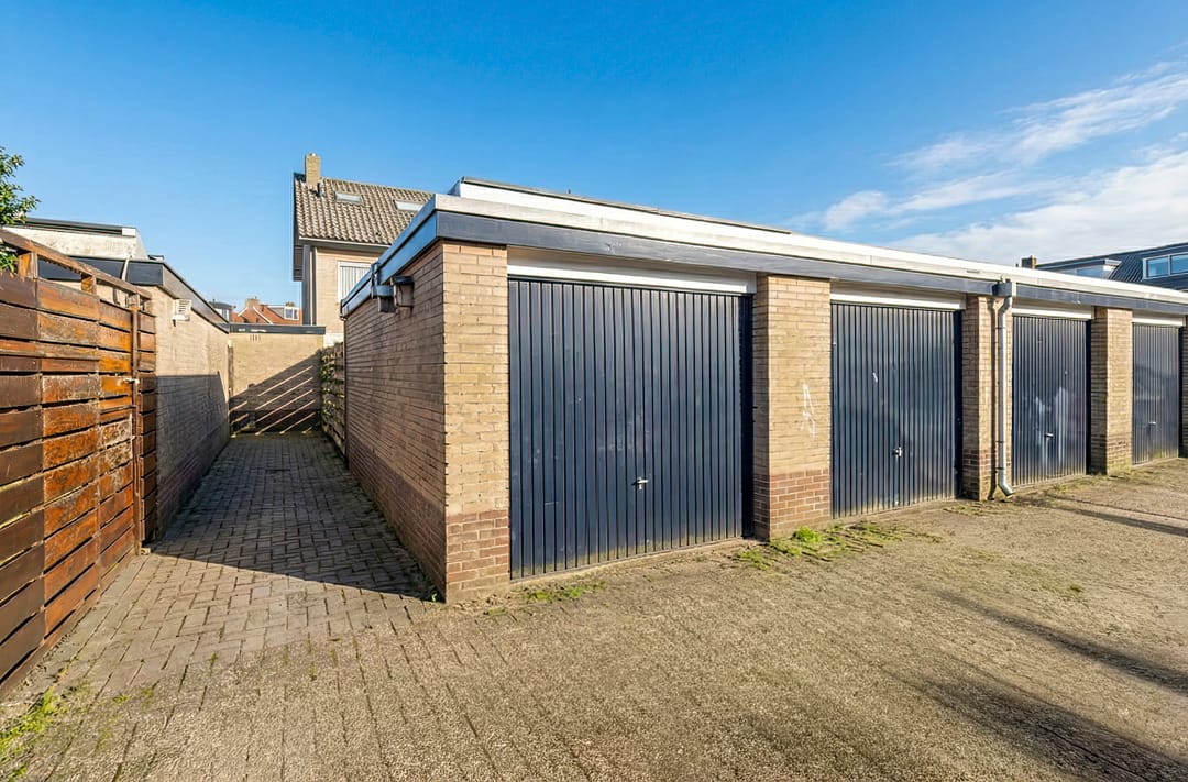 Photo 2 of Beverweertseweg 37