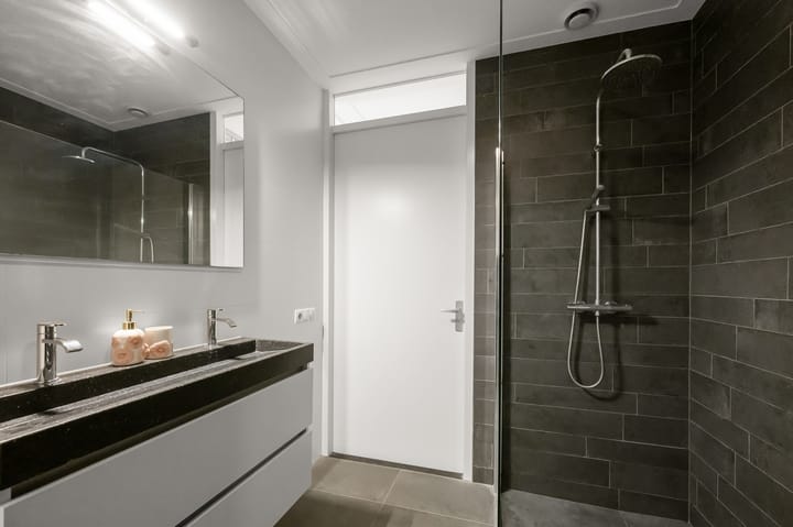 Foto 24 van Razende Bol 15