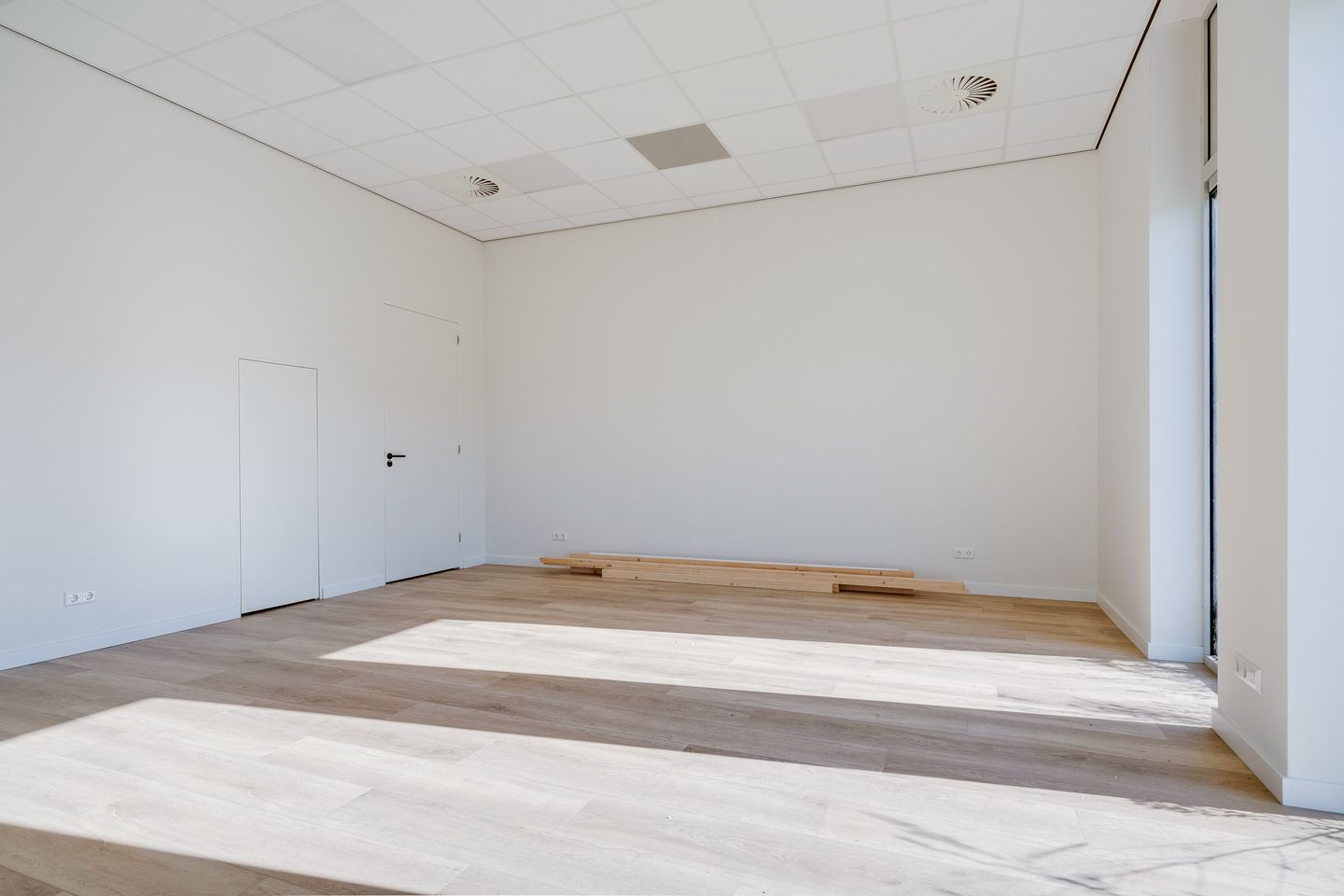 Bekijk foto 4 van Stockholmweg 57