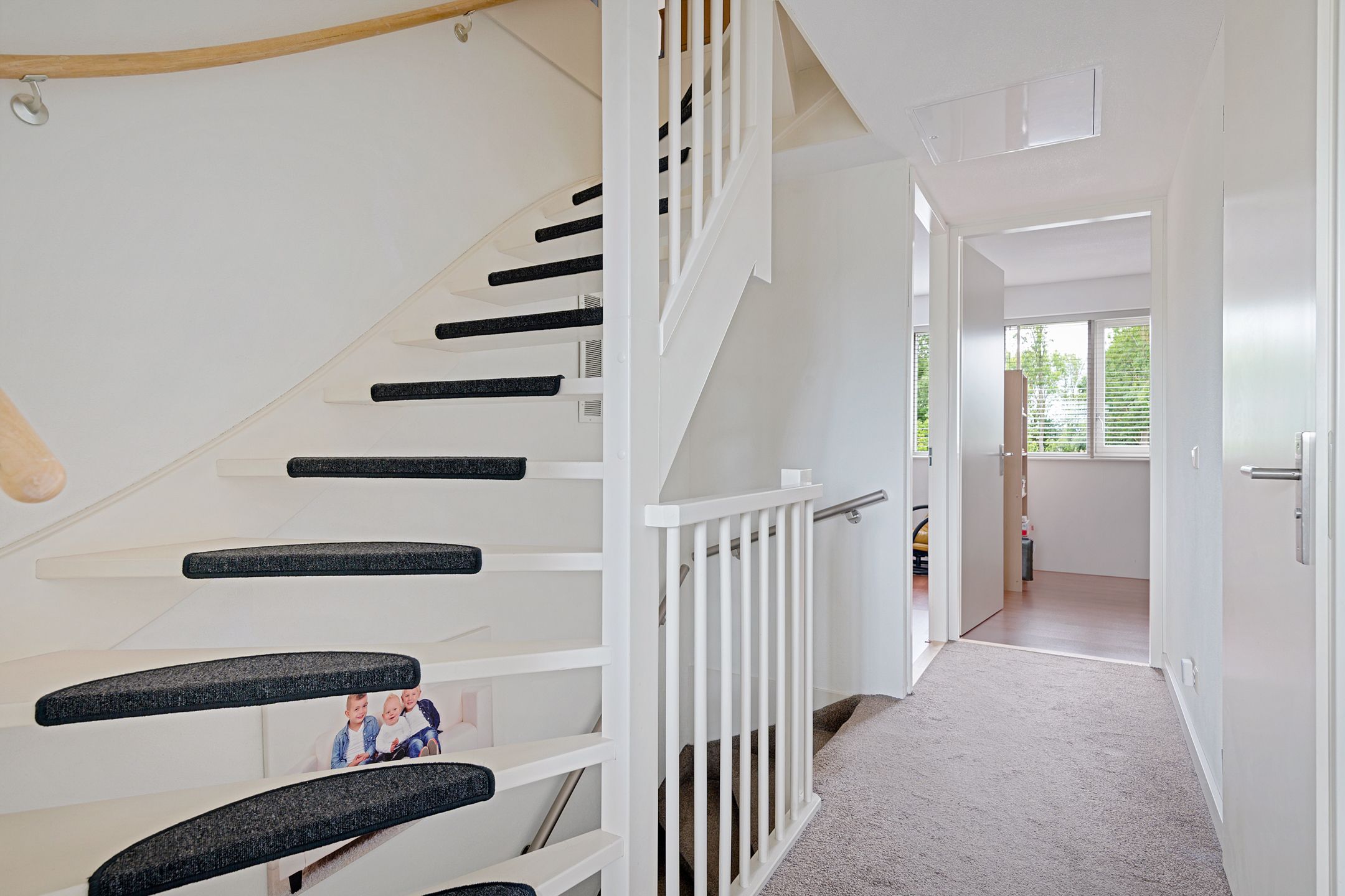 Photo 15 of Spectrum 21