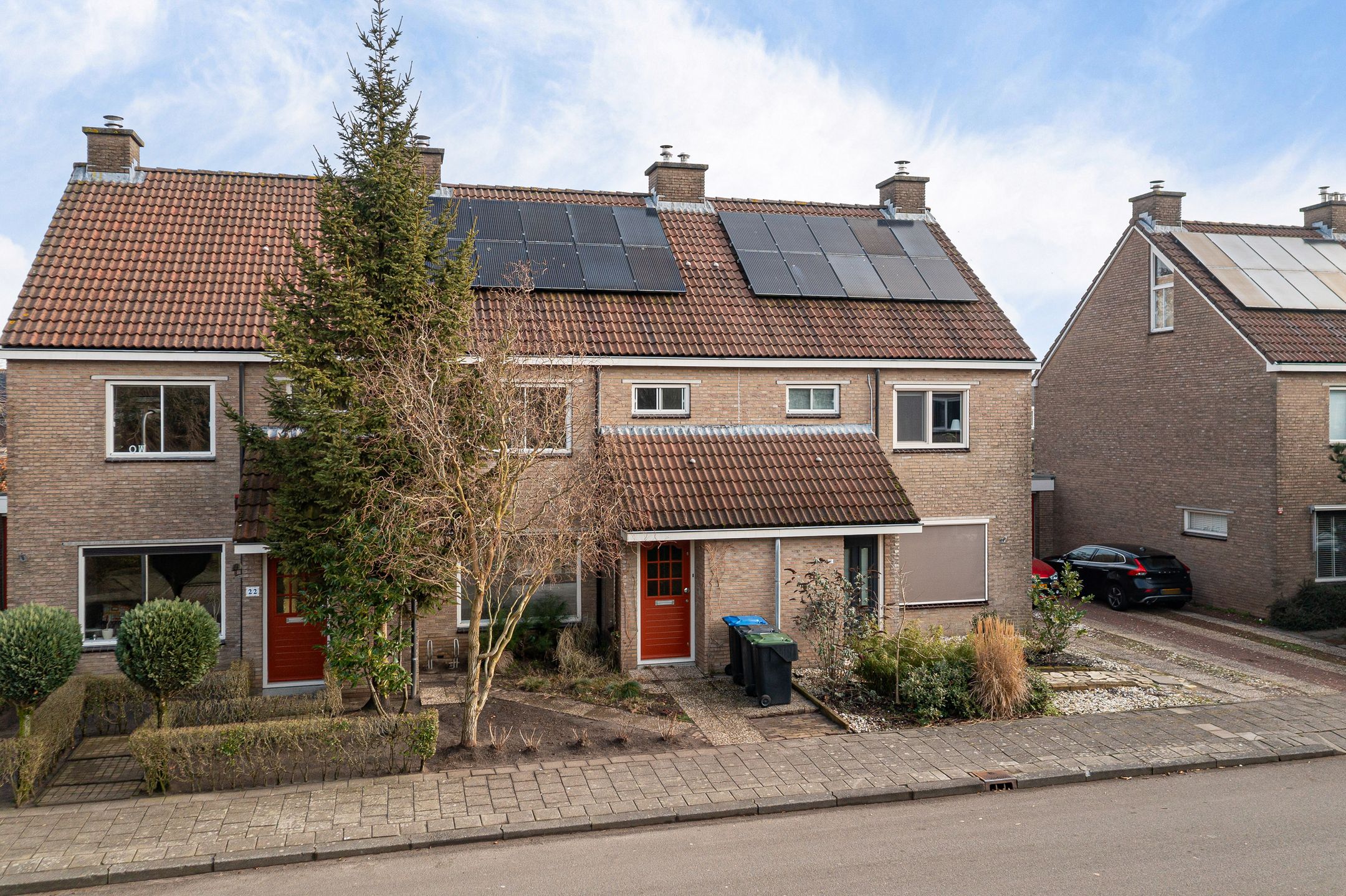 Photo 48 of Carolinenburg 20