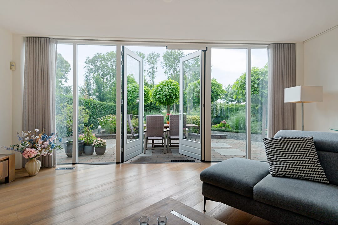 Photo 7 of Spectrum 21