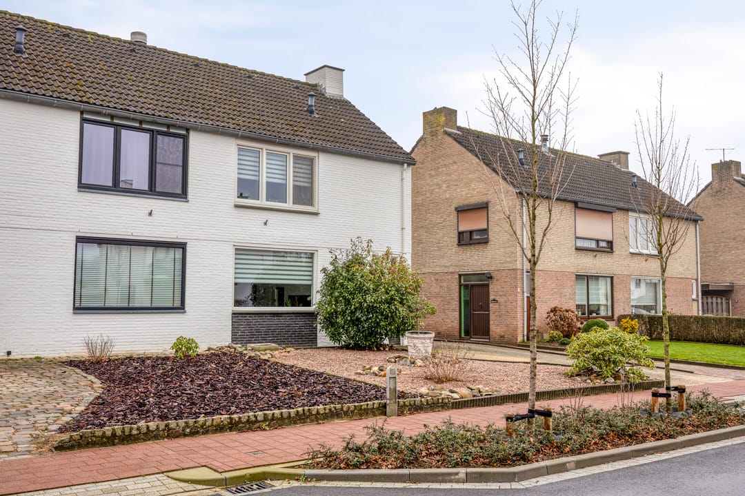 Photo 2 of Heirstraat 11