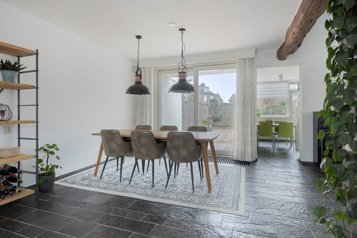 Photo 11 of Heirstraat 11