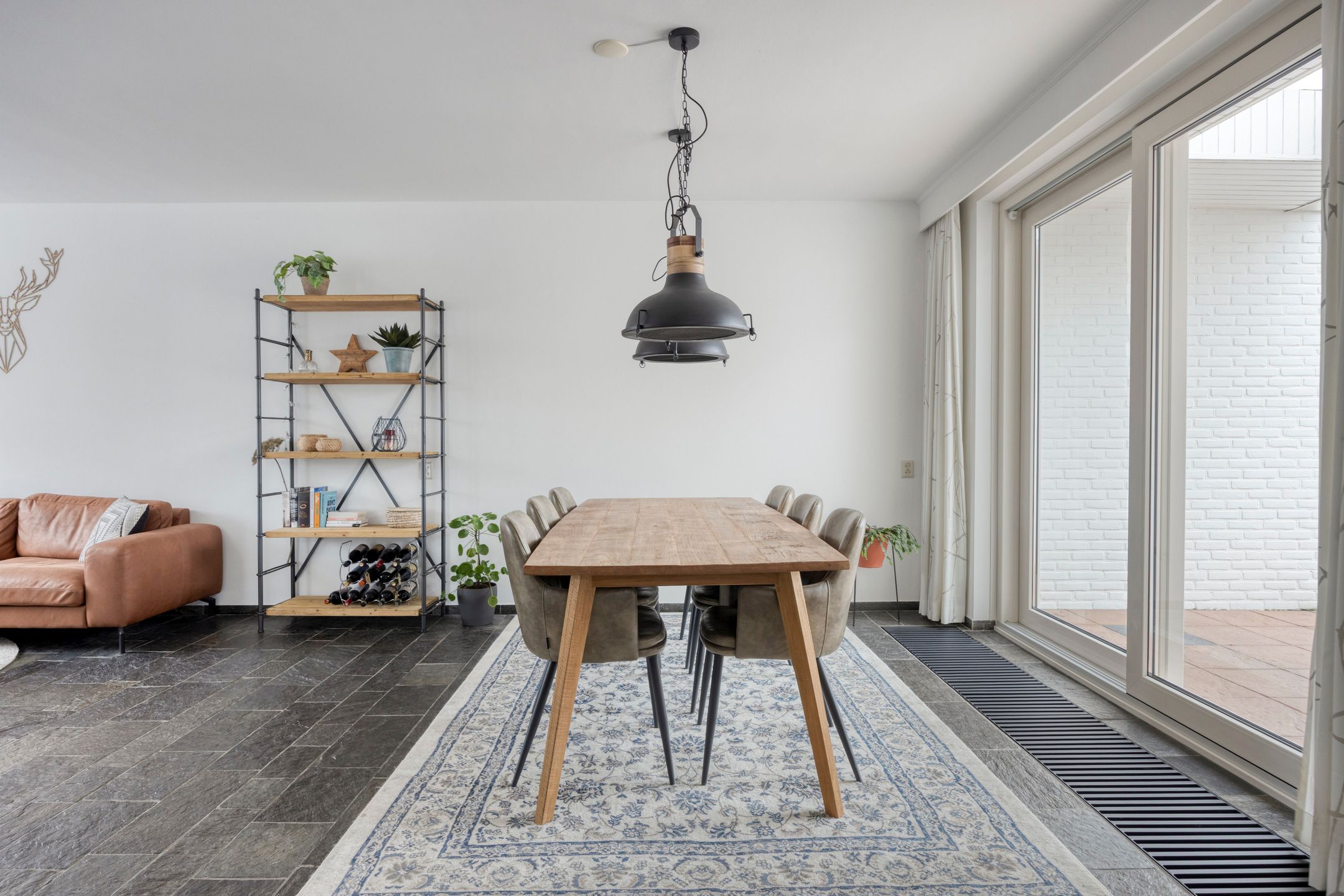 Photo 12 of Heirstraat 11