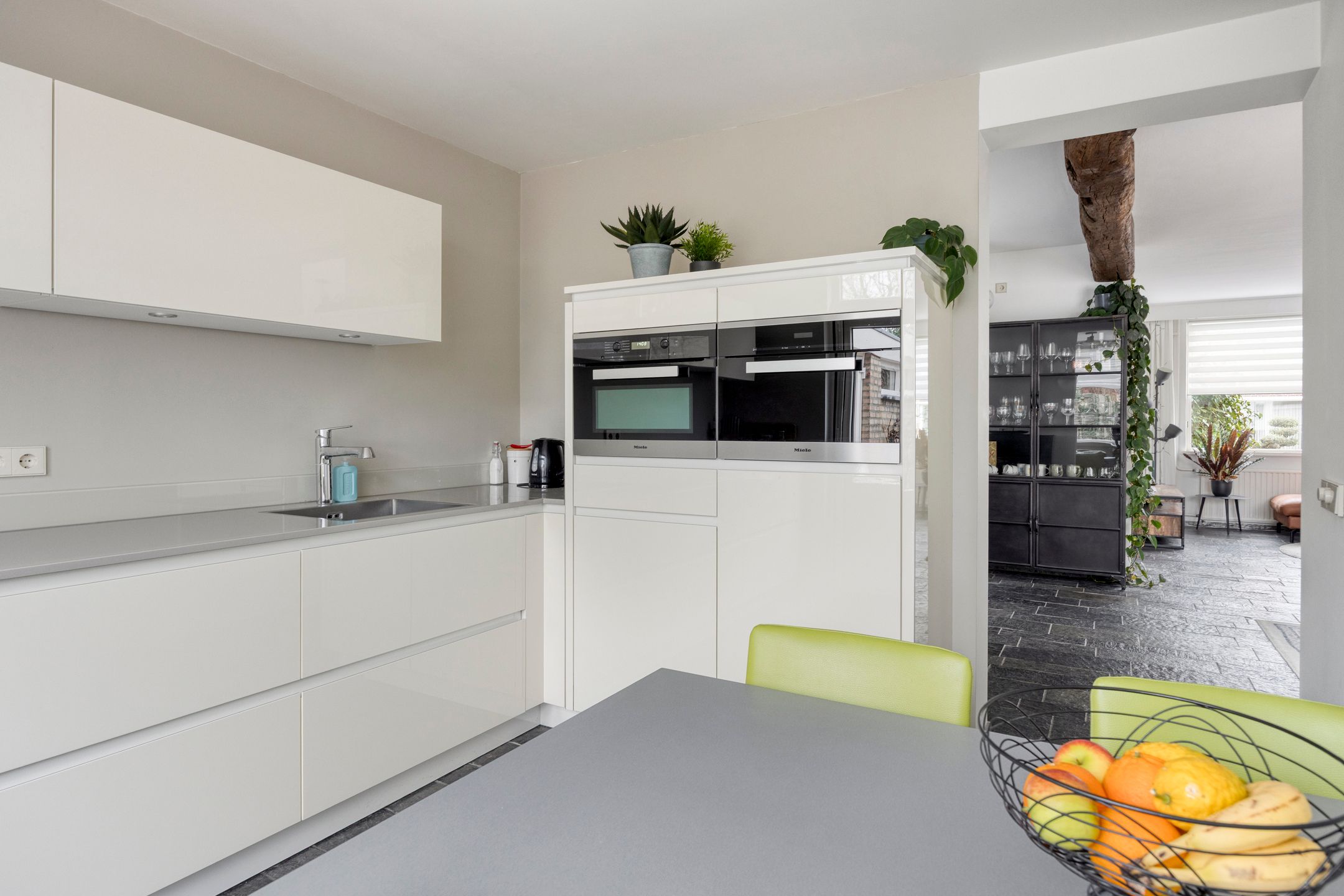 Photo 18 of Heirstraat 11