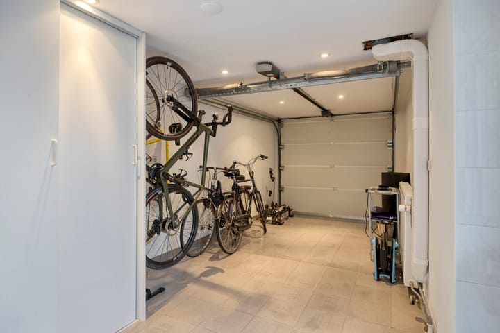 Photo 29 of Heirstraat 11