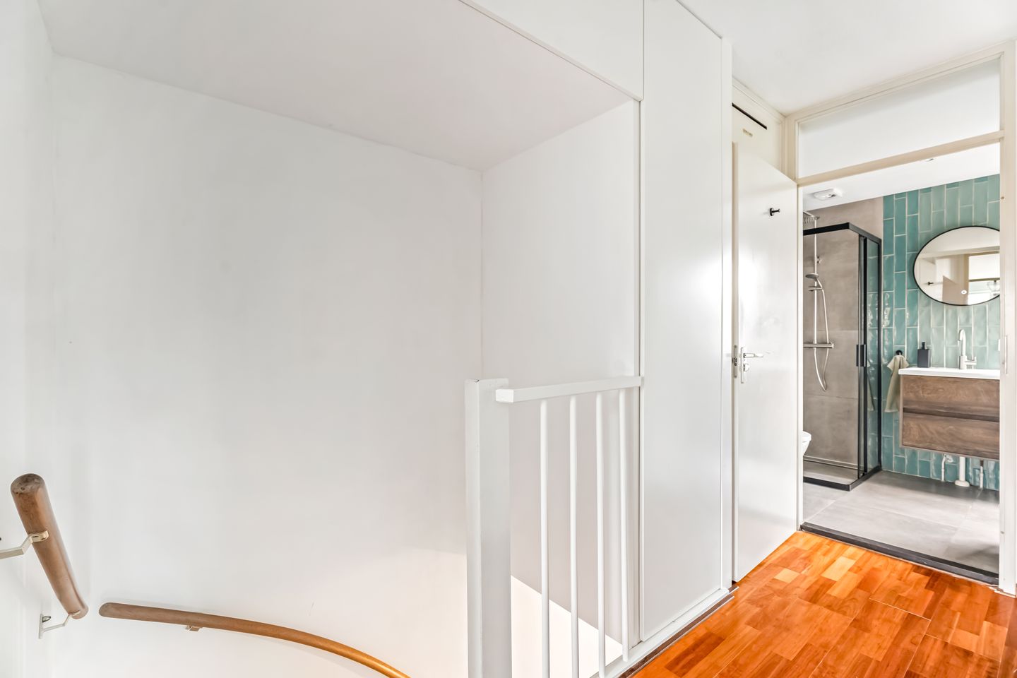 Photo 19 of Cantharel 1