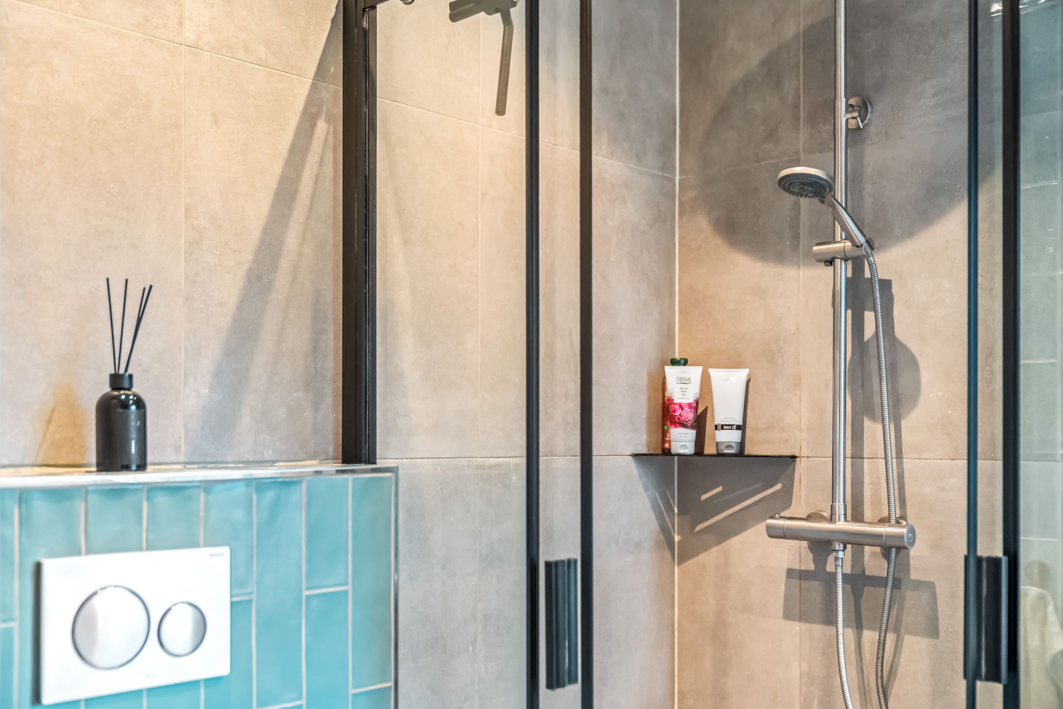 Photo 21 of Cantharel 1