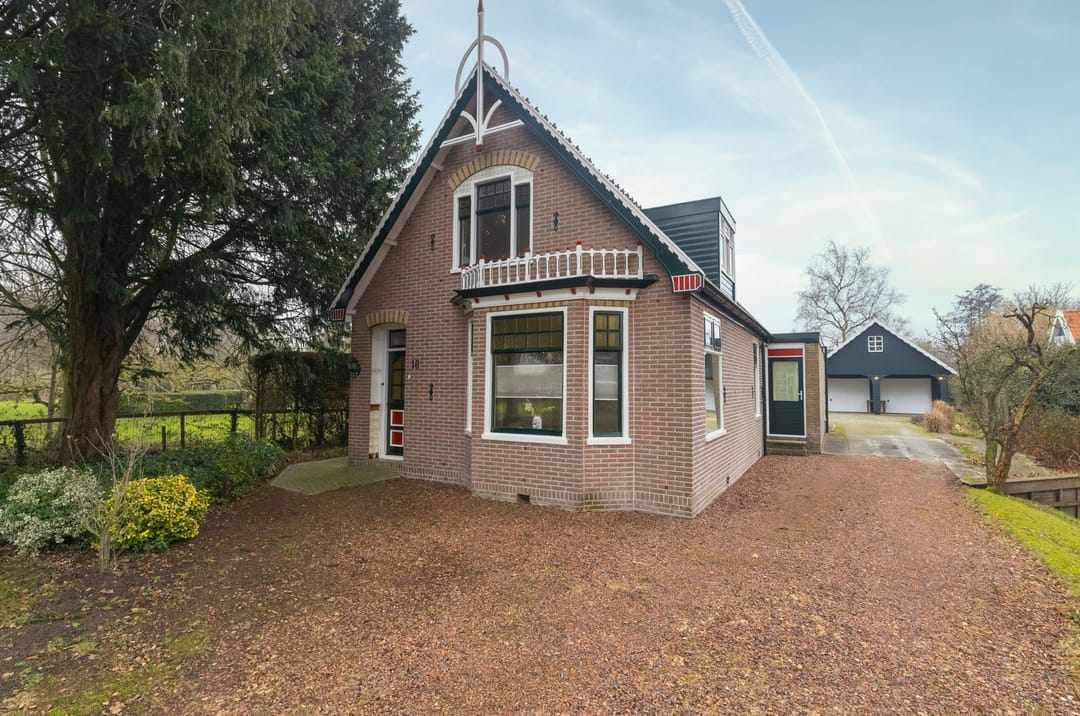 Photo 1 of Dorpsstraat 16