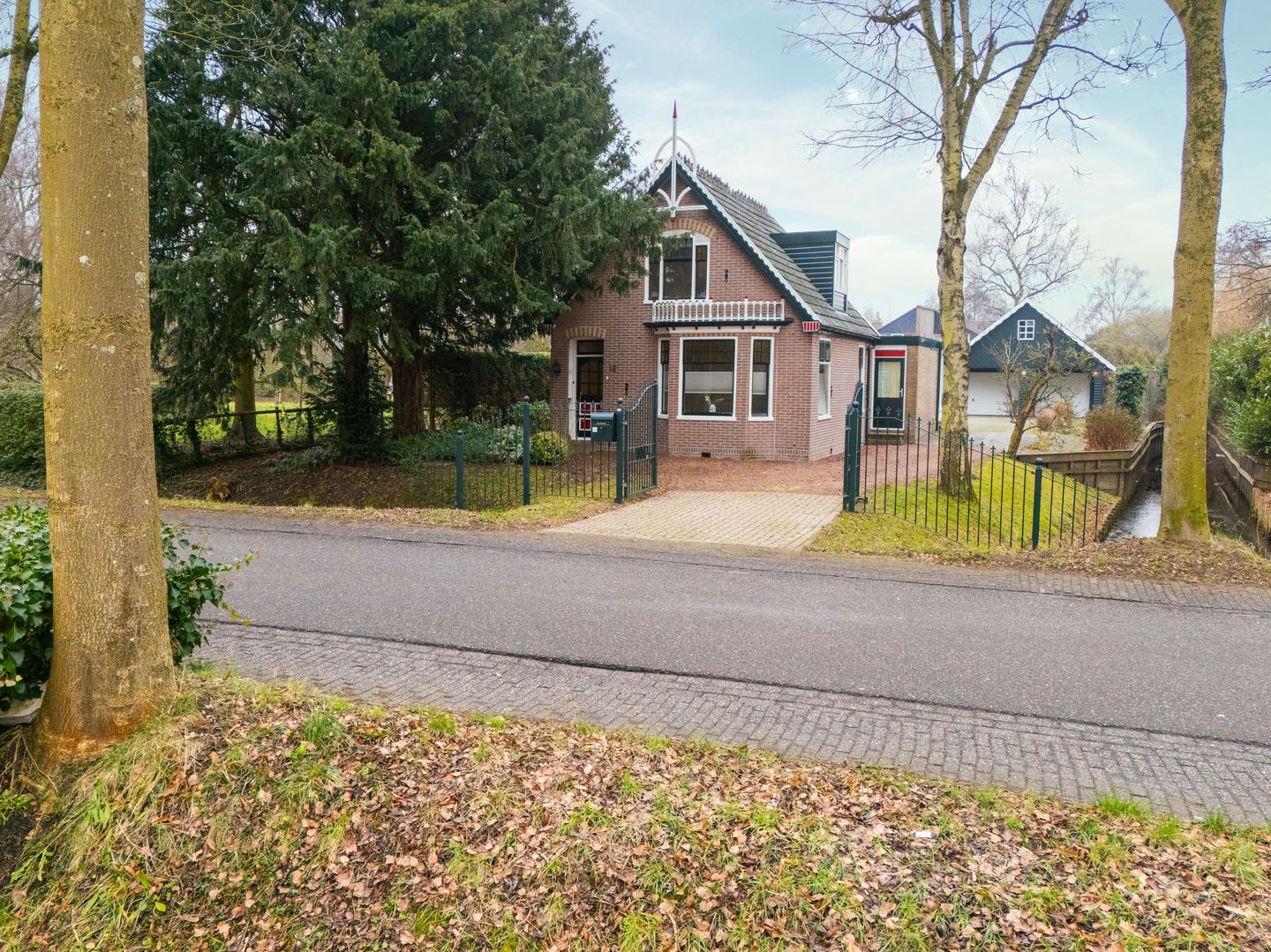 Photo 44 of Dorpsstraat 16