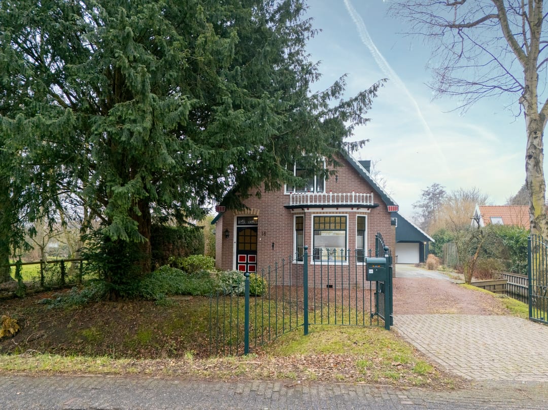 Photo 47 of Dorpsstraat 16
