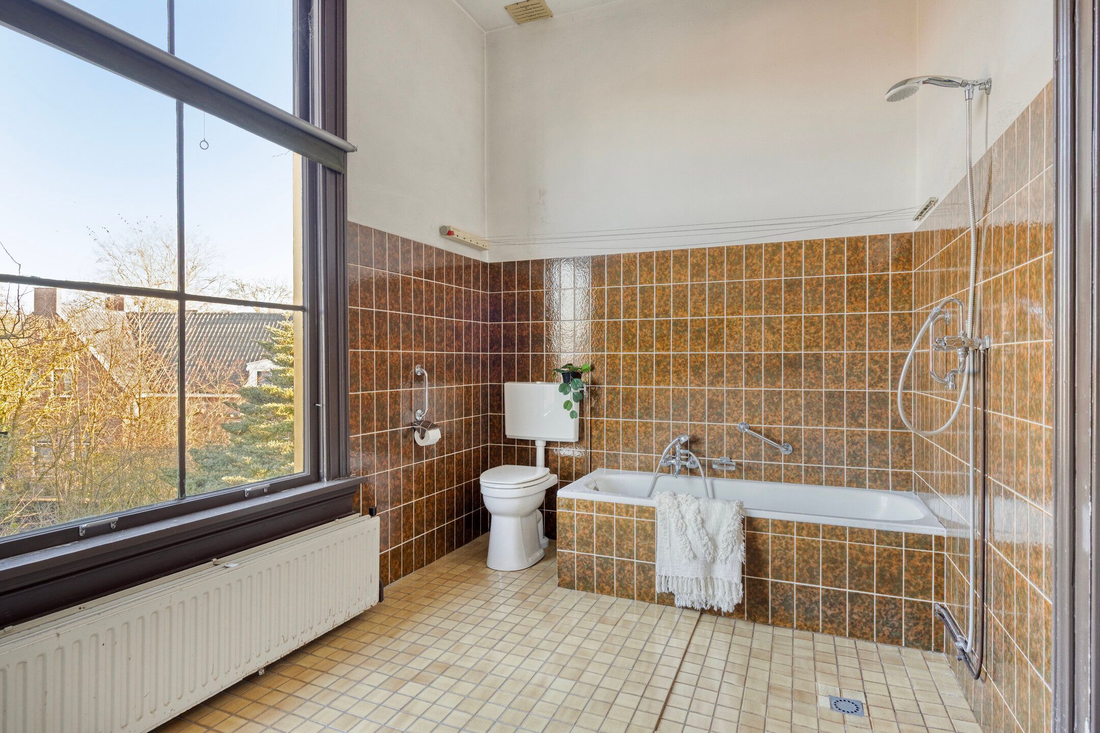 Foto 33 van Grotestraat 120