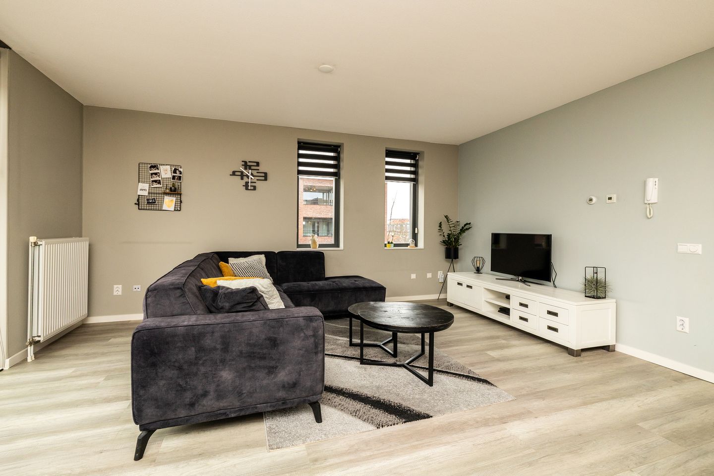 Foto 10 van Van Poeljestraat 23