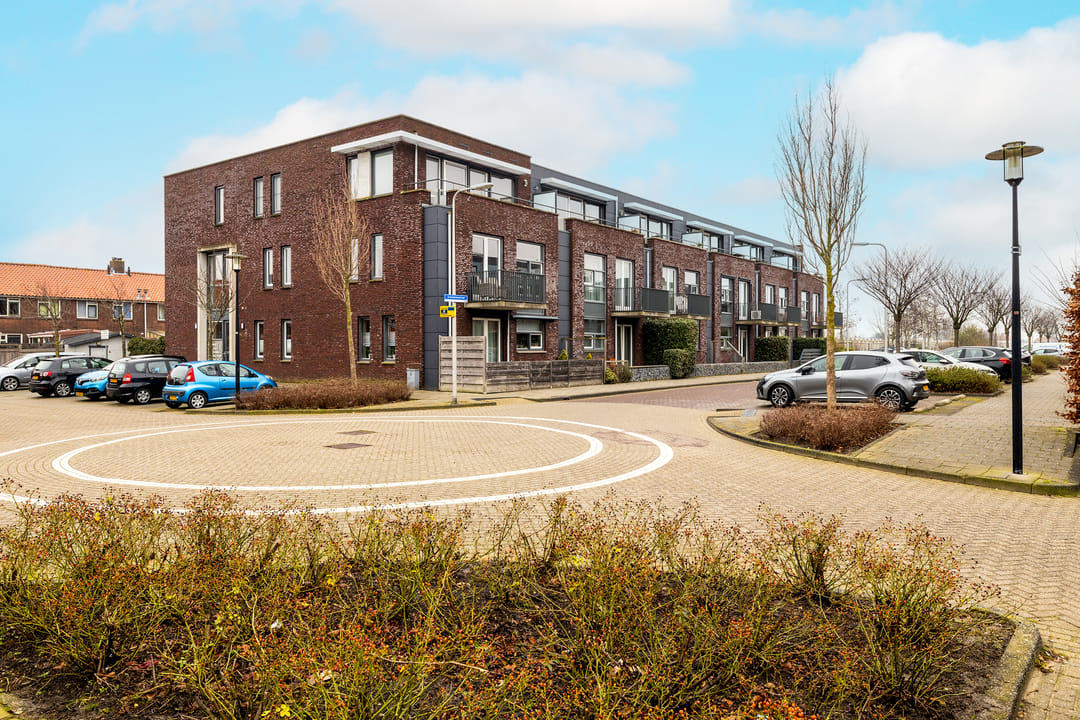 Foto 26 van Van Poeljestraat 23