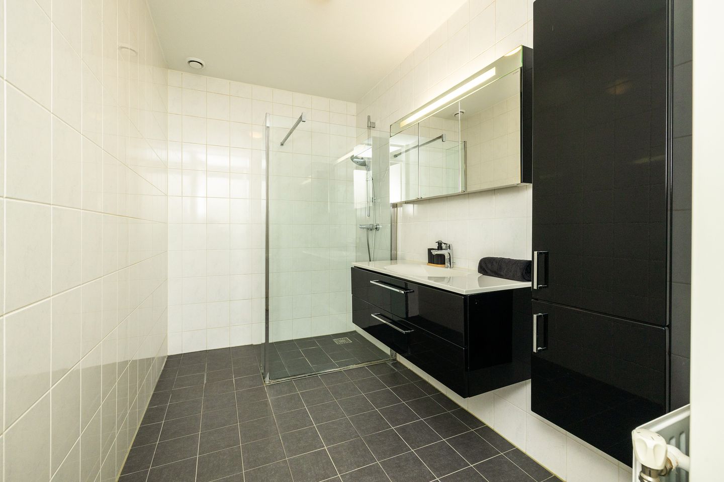 Foto 4 van Van Poeljestraat 23