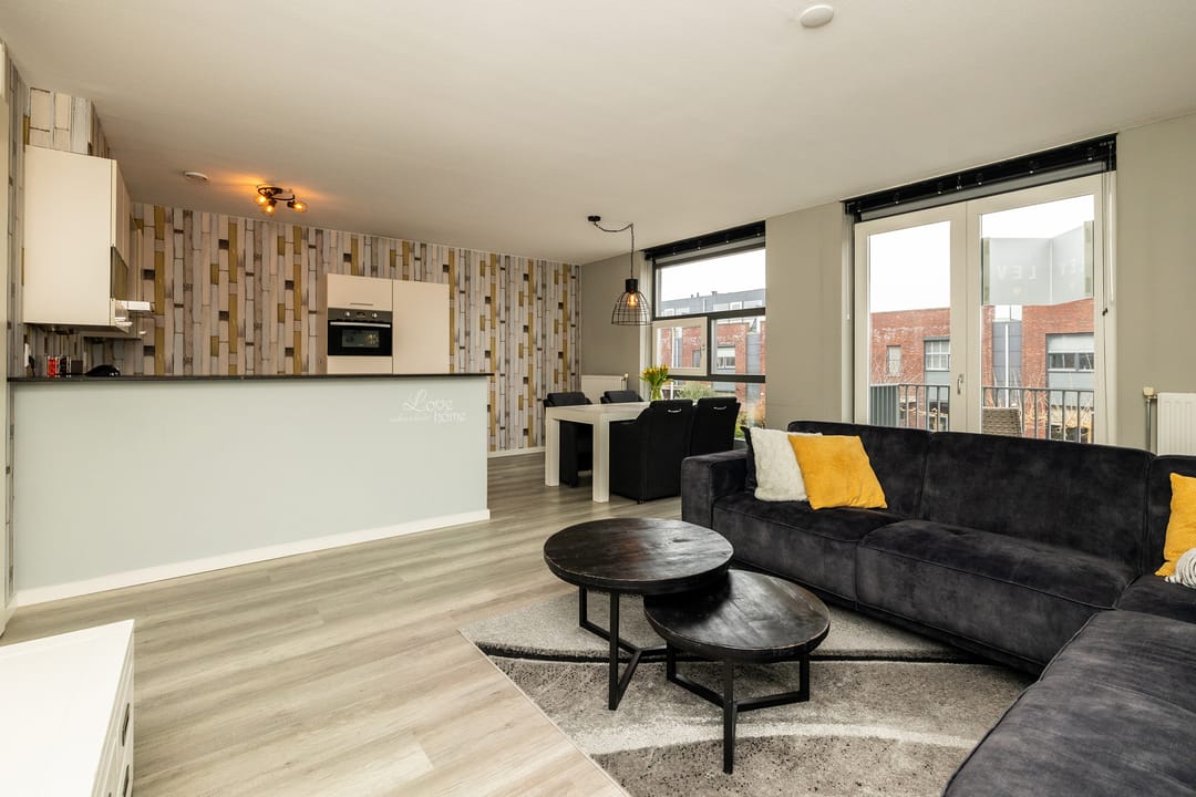 Foto 7 van Van Poeljestraat 23