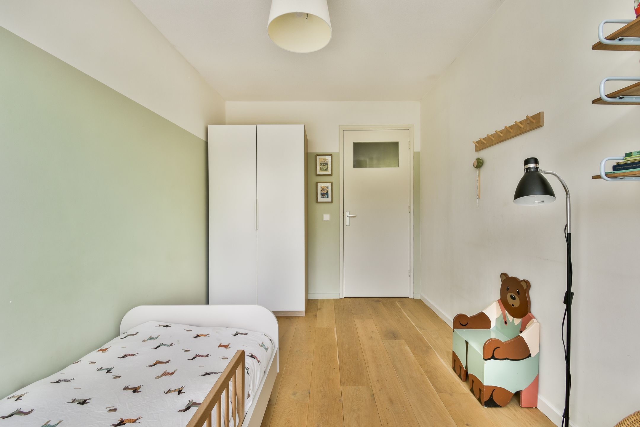 Foto 15 van Elisabeth Boddaertstraat 34-2