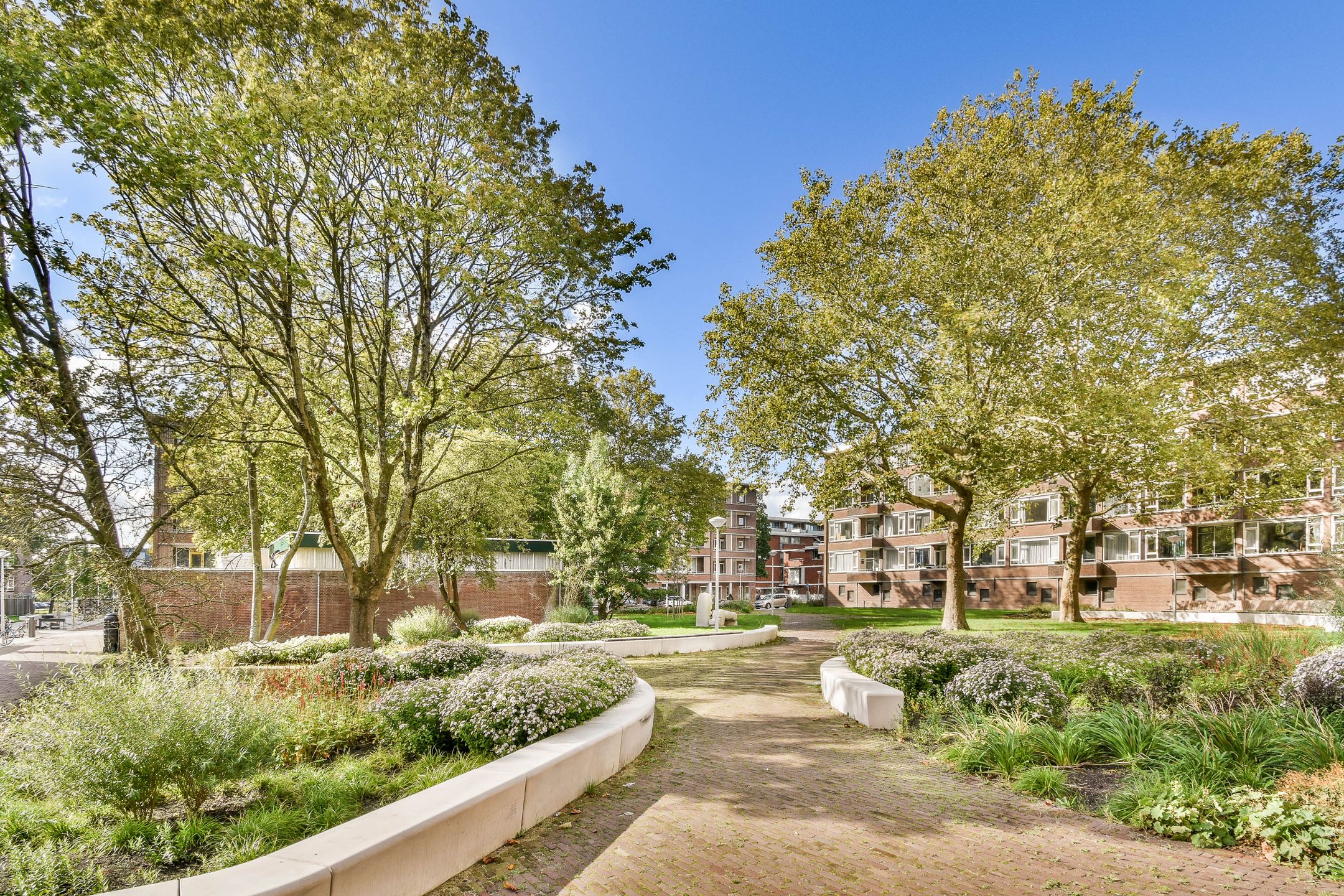 Foto 21 van Elisabeth Boddaertstraat 34-2