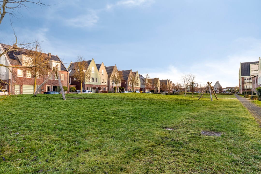 Photo 41 of Heemraad 71