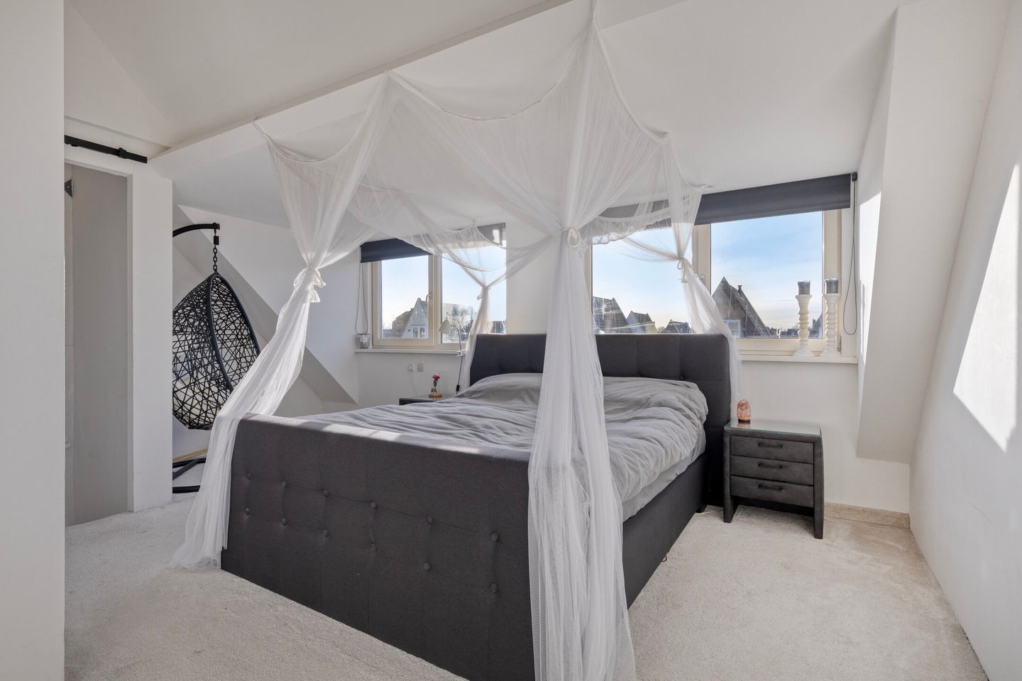 Photo 5 of Heemraad 71